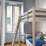 Grand Hostel Manin