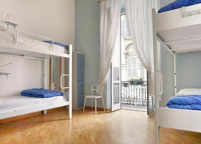 Grand Hostel Manin